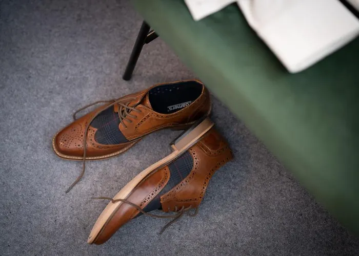 度假居 Modern In By Letmestay 温德米尔