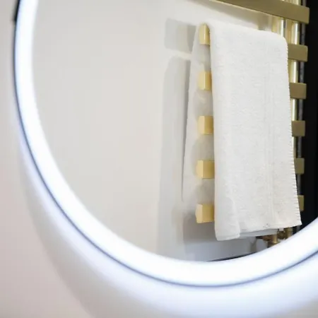 Modern In By Letmestay