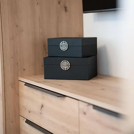 Modern In By Letmestay *