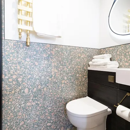 Holiday home Modern In By Letmestay Windermere